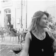 Venez parler français avec moi! Diplômée de la sorbonne, je m'adapte à vous et vos besoins spécifiques !